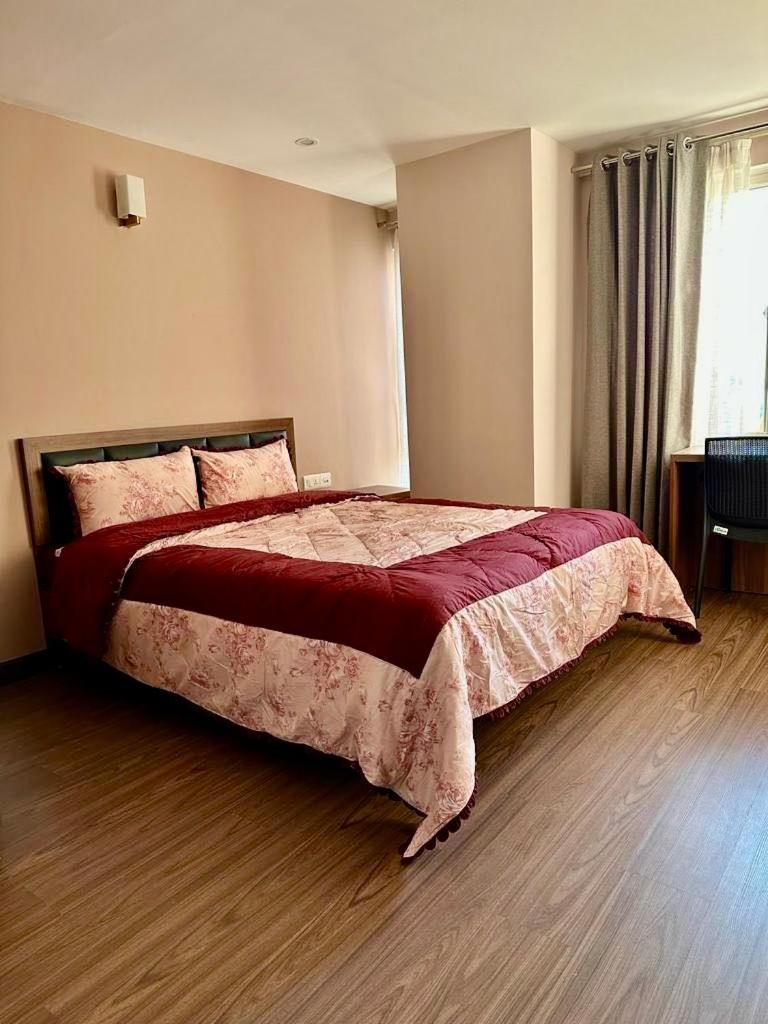 Penthouse 3 Bedroom Apartment With A Beautiful View Pokhara Exterior foto